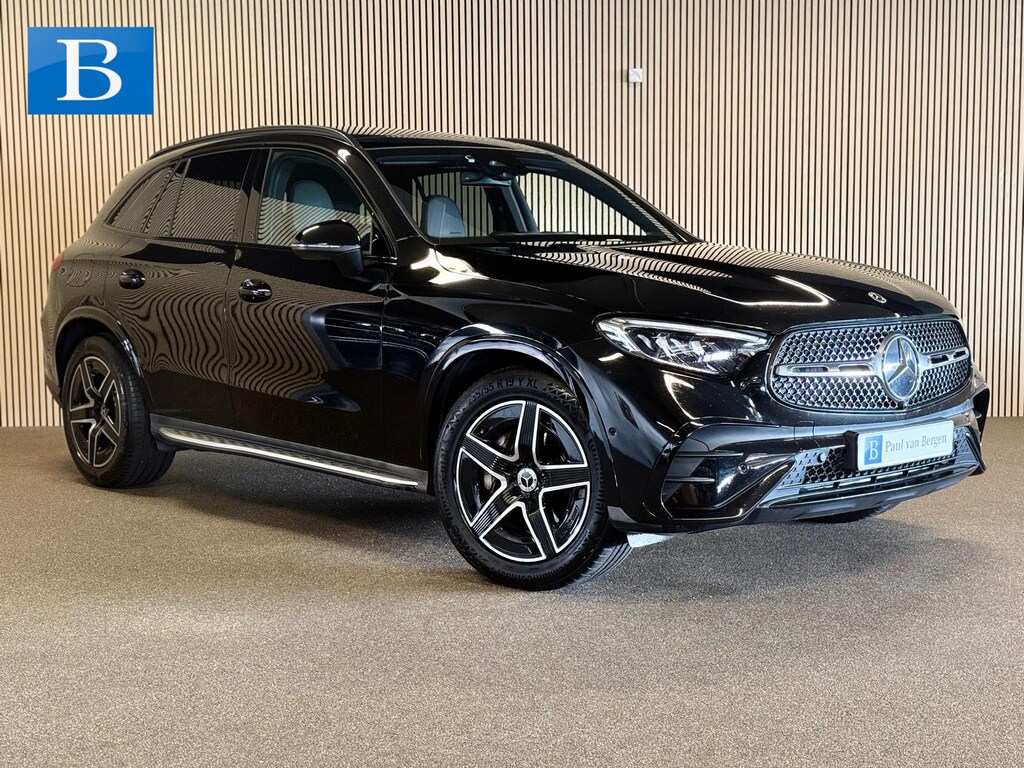 Mercedes-Benz GLC 200 4-Matic AMG STYLING-PANORAMADAK-TREKHAAK-CAMERA-APPLE CARPLAY-COMPLEET