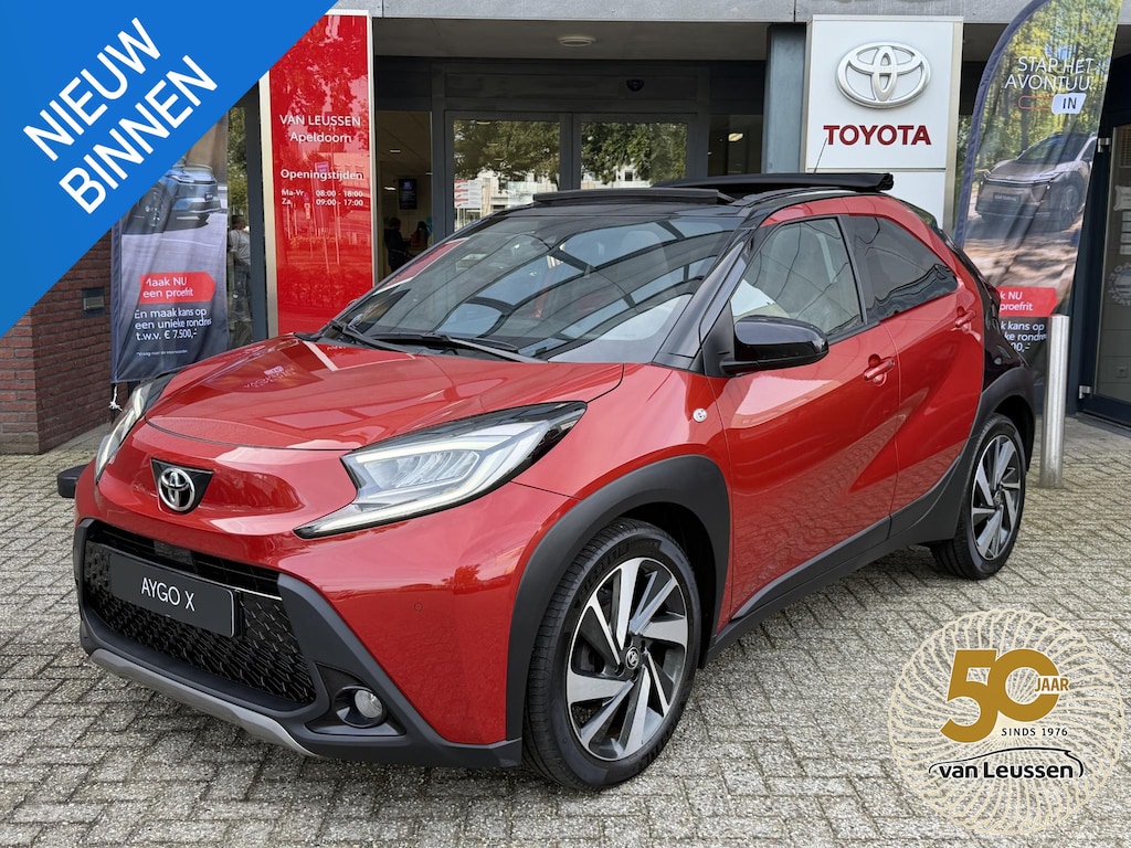 Toyota Aygo X 1.0 VVT-i MT Envy CABRIO KEYLESS PARK-SENSOREN STOELVERWARMING APPLE/ANDROID LM-VELGEN 18"