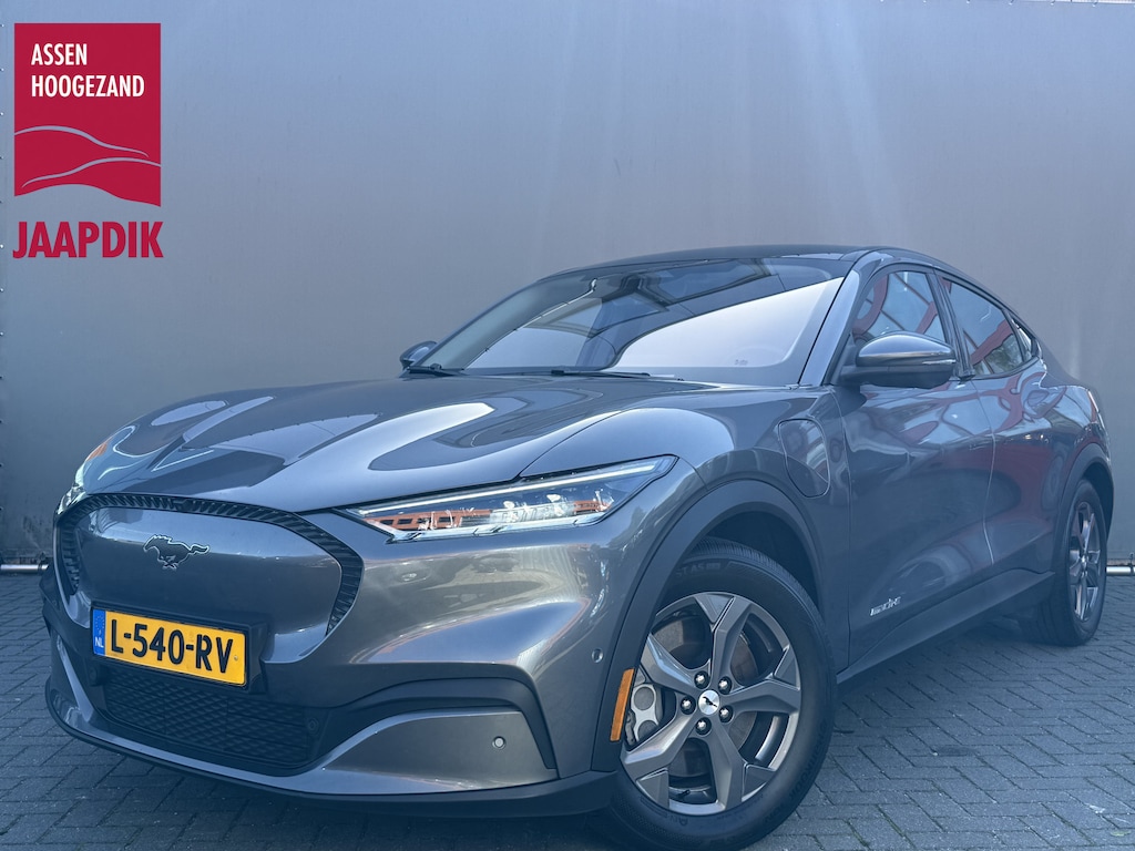 Ford Mustang Mach-E BWJ 2021 RWD 259 PK 75 kWh TREKHAAK | PANODAK | ADAPTIVE CRUISE | LEDER | FULL LED | STOEL + STUURVERW. | NAVI | CLIMA | ELEKR. ACHTERKLEP | DODE HOEK | CARPLAY + ANDROID | LMV | PDC