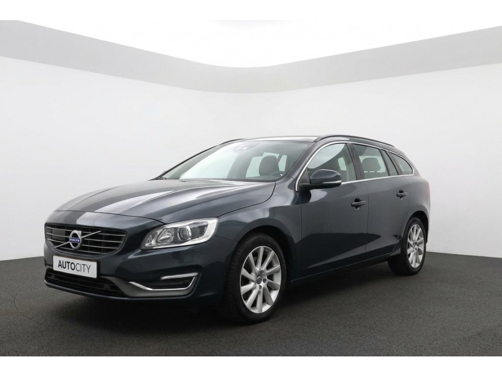 Volvo V60 T3 Polar+ Automaat | Adaptive Cruise | Bi-Xenon | Stoelverwarming