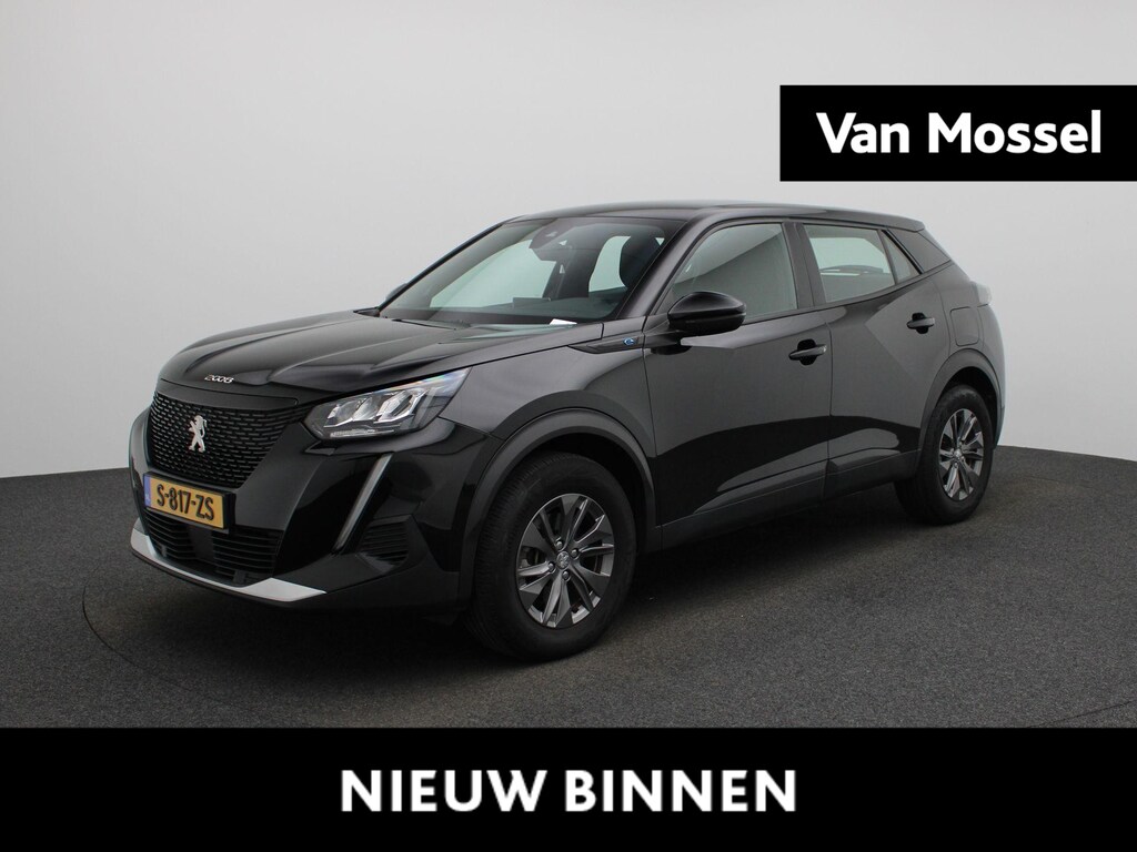 Peugeot e-2008 EV Active Pack 50 kWh | Parkeersensoren | Climate control | Apple Carplay/Android Auto