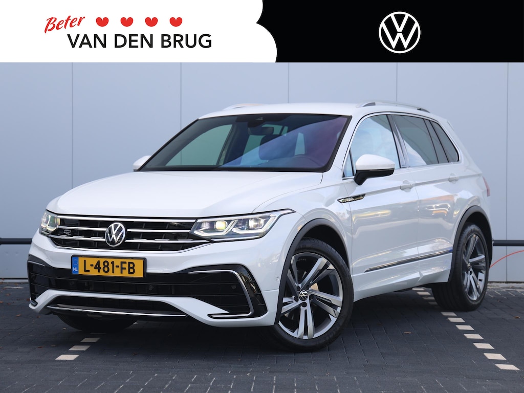 Volkswagen Tiguan 1.5 TSI R-Line Business+ 150pk DSG | Dealer onderhouden | Trekhaak | Camera | LED Matrix | Cruise control | Climate control | Elektrische achterklep |