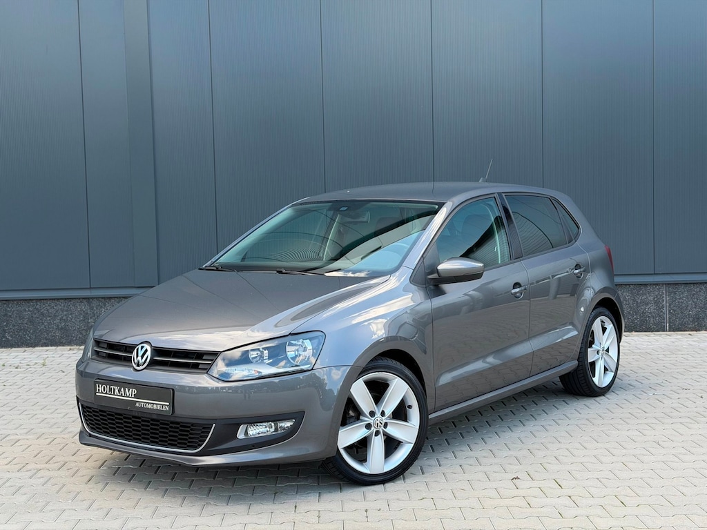 Volkswagen Polo 1.4-16V Highline | DSG | CRUISE | CARPLAY | NAP