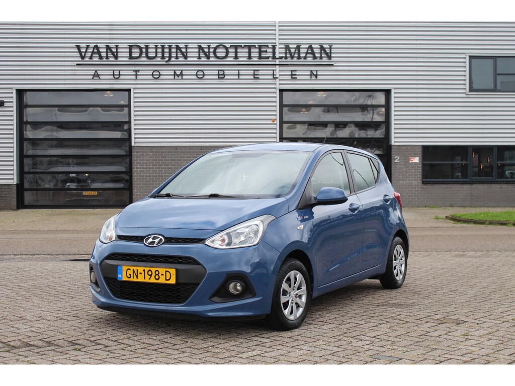 Hyundai i10 1.0i i-Motion Comfort / Climate / Cruise / N.A.P.