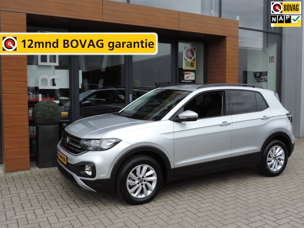 Volkswagen T-Cross 1.0 TSI Life 10.000km | NL-auto | 1e Eig | Stoelverw | Camera | ECC | CarPlay | Navi | Draadl.lader | PDC v+a