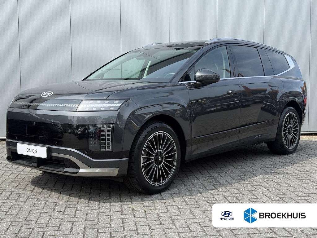 Hyundai Ioniq 9 Lounge AWD 6p. 110.3 kWh / 6 persoons / Full option / 21" Lm velgen / Pano dak / Fabrieksgarantie t/m 2031 /
