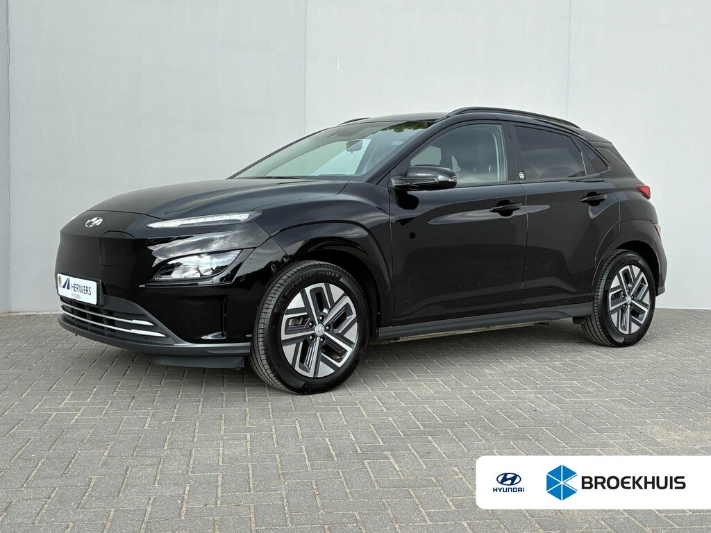 Hyundai Kona Electric EV Fashion 39 kWh / SOH 95% / Fabrieksgarantie t/m 05-2027 / Dealer Onderhouden / Apple Carplay/Android Auto / Navigatie / 3-Fase laden / Snelladen /