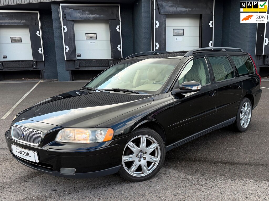 Volvo V70 2.4 Edition VOLLEDIGONDERHOUD/CRUISE/LEDER/5CILLINDER