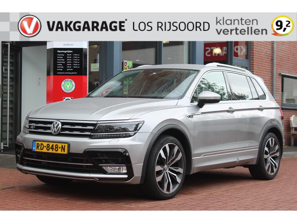 Volkswagen Tiguan 1.4 TSI 4Motion *R-Line* | Trekhaak | Carplay | Adaptive Cruise & Climate Control | Camera | Stoelverwarming | PDC | Navigatie | Privacy | Bluetooth |