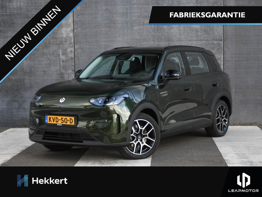 Leapmotor B03X ProMax Design 53kWh 198pk Automaat 18''LM | SFEERVERLICHTING | STOEL/STUURVERWARMING | CAMERA VOOR + ACHTER | DODE HOEK