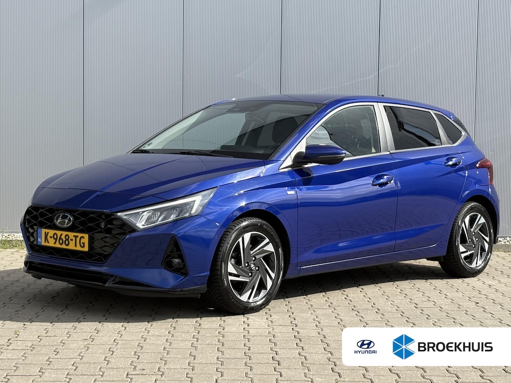 Hyundai i20 1.0 T-GDI Premium / Keyless entry / Climate control / Navigatie / Verwarmde stoelen + stuurwiel / Apple carplay/Android Auto / Trekhaak geremd 1.110 kg / | Achteruitrijcamera | Apple Carplay/Android Auto | Dodehoek detectie