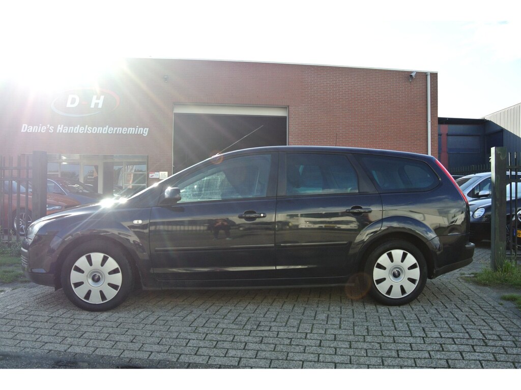 Ford Focus Wagon 1.6-16V Trend airco inruil mogelijk nap