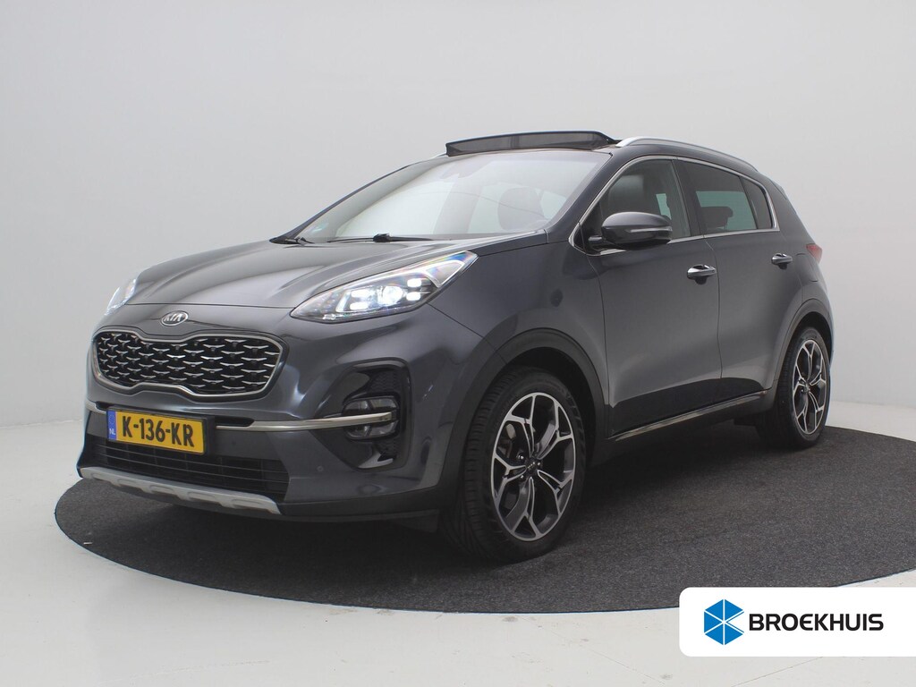Kia Sportage 1.6 T-GDI GT-Line / Dealer Onderhouden / 7 Jaar Garantie / GT-Line / Camera / Stoel en Stuurverwarming / Panoramadak / Cruise Control / 1600Kg Trekgewicht / Trekhaak / | Achterbank verwarmd | Achteruitrijcamera | Elektrisch glazen panorama-dak