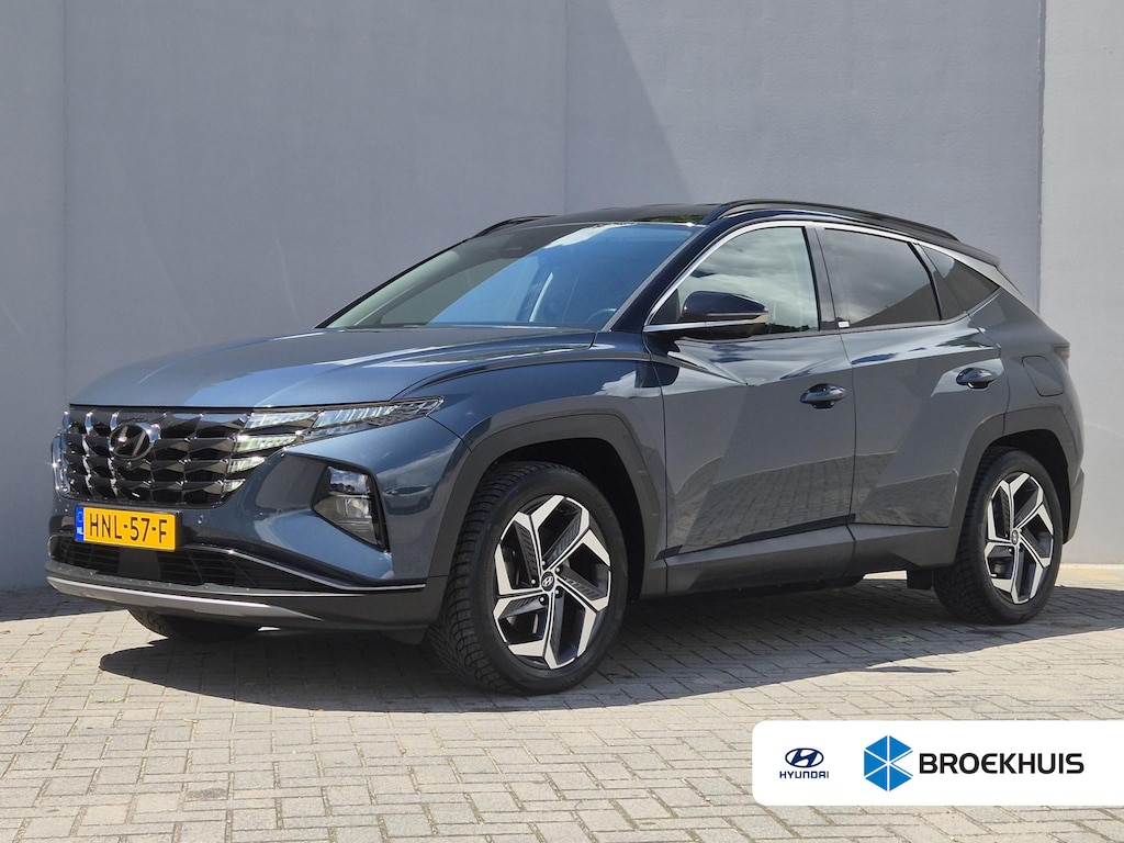 Hyundai Tucson 1.6 T-GDI PHEV Premium 4WD / Dealer onderhouden / All season banden / Elektrische achterklep / Stuur- Stoel & Achterbank verwarming / Trekgewicht 1350 kg / Stoelventilatie / Adaptief cruise control / Rondomzicht camera / Apple Carplay Android Auto / Keyless Entry/Start /