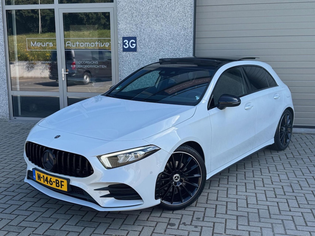 Mercedes-Benz A-klasse 200 Business Solution AMG Pano/Widescreen/Night/LED/Stoelver/Camera/Diffuser upgrade