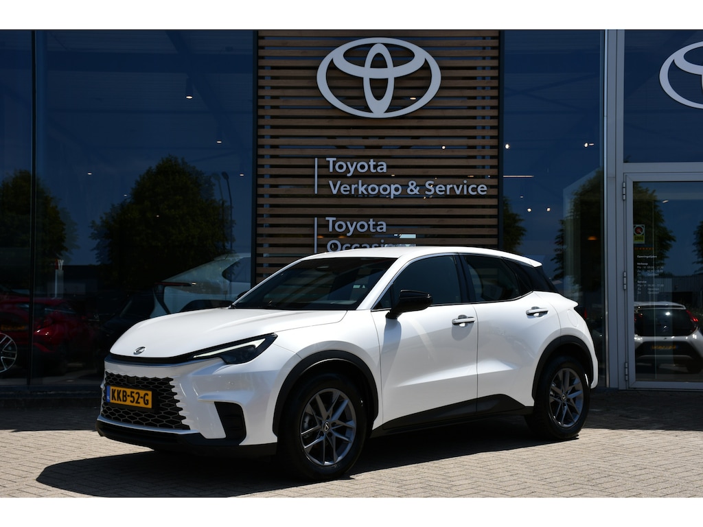 Lexus LBX Business Line 2WD Limited Automaat 136pk | Dodehoekdetectie | Stoelverwarming | Draadloze telefoonlader |