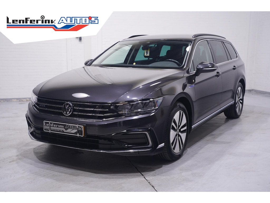 Volkswagen Passat Variant 1.4 TSI PHEV GTE Business 90% SOH Apple Carplay Camera Led koplamp Winterpakket Navi