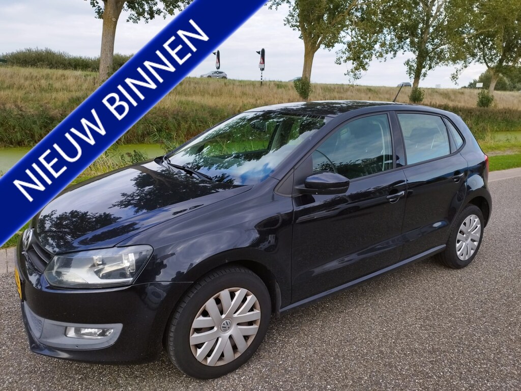 Volkswagen Polo 1.4-16V Comfortline ** 5 drs ** Airco ** ZEER NETJES **