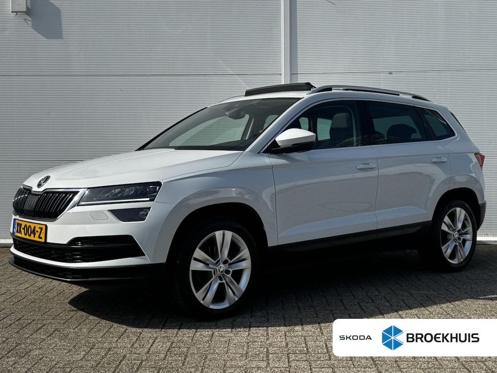 Skoda Karoq 1.5 TSI ACT Style Business / Navigatie + Apple Carplay/Android Auto / Elek. Schuif-/Kanteldak / Cruise Control / Keyless Entry & Start