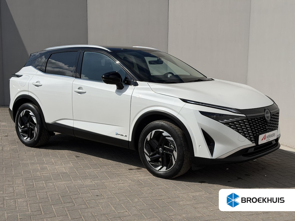 Nissan Qashqai 1.5 e-Power N-Connecta / Facelift / Navigatie / 360 Camera / Dodehoek Detectie /  Apple Carplay& Android Auto / Adaptieve Cruise / Clima / DAB /