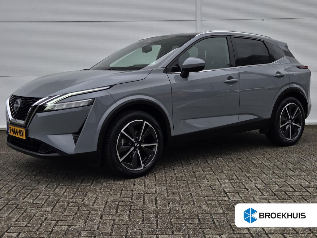 Nissan Qashqai 1.3 MHEV Tekna / NL Auto / Trekhaak 1400 KG / Panoramadak / All Seasonbanden / Half Lederen Bekleding / Navigatie / Elektrische Kofferbak / Adaptive Cruise Control / Climate Control / 360 Graden Camera /