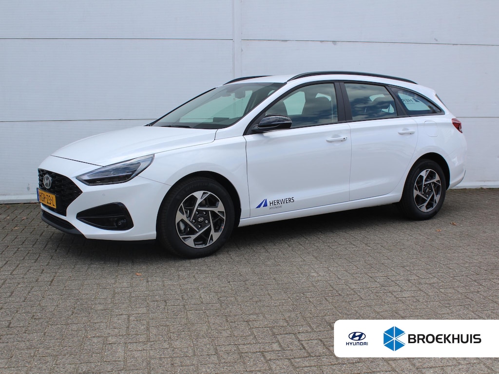 Hyundai i30 Wagon 1.0 T-GDi MHEV Comfort / Navigatie + Android Auto/Apple Carplay / DAB / Climate Control / Cruise Control / Achteruitrijcamera /