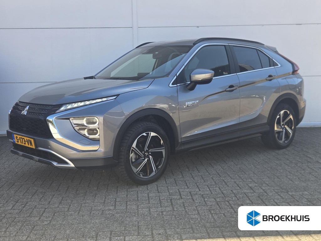 Mitsubishi Eclipse Cross 2.4 PHEV Instyle / Camera / Navi / Trekhaak 1500 kg / Dealer Onderhouden / Fabrieks garantie tot 05-07-2030 /