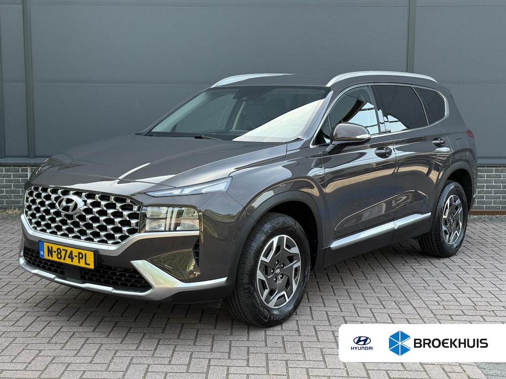 Hyundai Santa Fe 1.6 T-GDI HEV Comfort Smart / Dealer Onderhouden / Trekhaak / 1650 KG Trekgewicht / Stoel Verwarming / Elektrische Stoelen / Achteruitrij Camera / Apple Carplay & Android Auto /