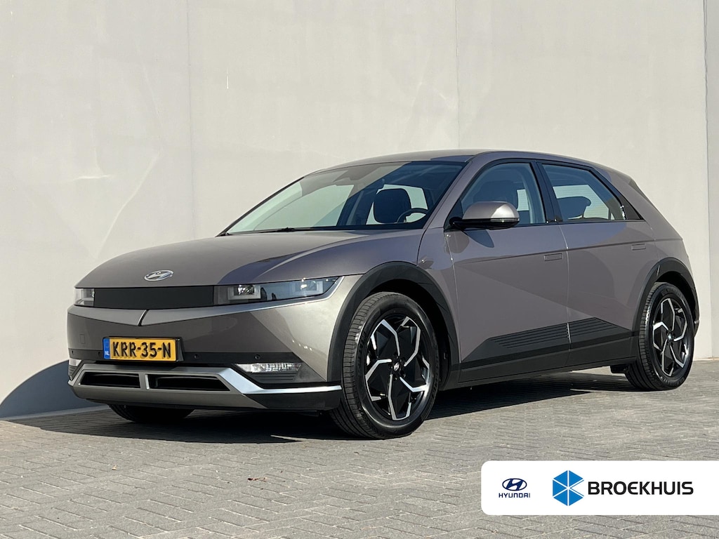 Hyundai Ioniq 5 Style 73kWh / Dealer onderhouden / Accu SoH 100 % / Fabrieksgarantie tot 05-2027 / WLTP 481 km stad 686 km / CCS snel laden / warmtepomp / 1.600 kg trekgewicht / Stuur- en stoelverwarming / Elektr. stoel / 19" LM wielen /