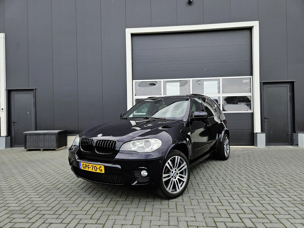 BMW X5 E70 35i M-Pakket Carbon Zwart 7-Zits | Nieuwe Motor!