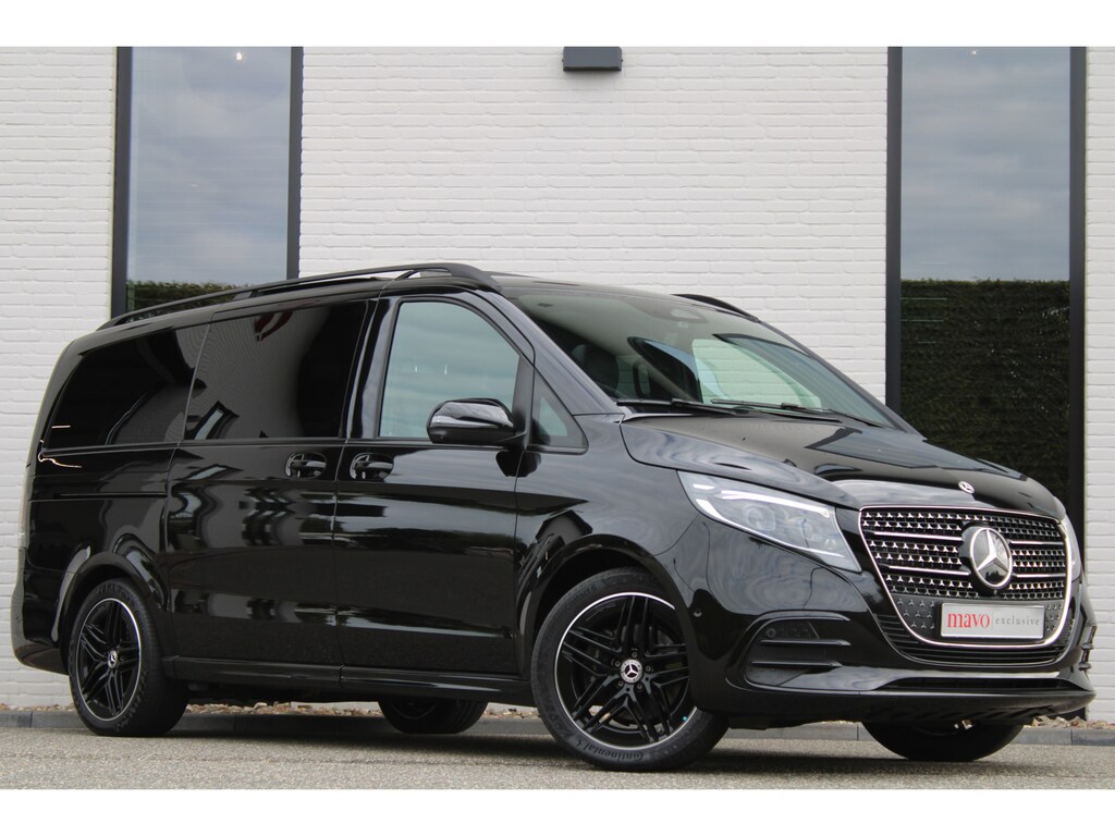 Mercedes-Benz V-klasse 300d / AMG / Exclusive / DC / 4-matic / Luchtvering / Pano / Elec Stoelen / Burmester / Vol Opties / NIEUWSTAAT.