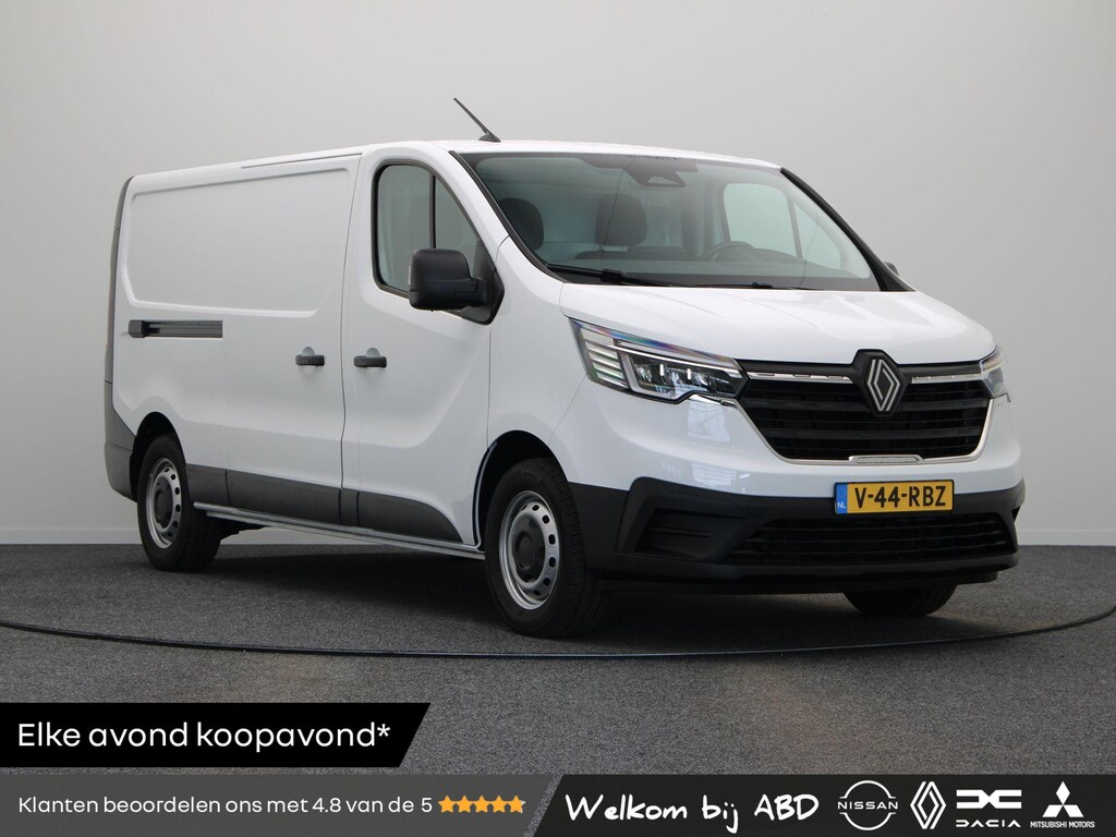 Renault Trafic 2.0 Blue dCi 110pk T30 L2H1 Comfort | Laadruimtepakket | Achteruitrijcamera | Vierseizoensbanden |