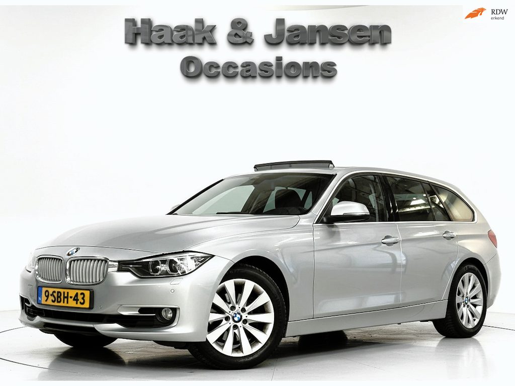 BMW 3-Serie Touring 320i High Executive - Cruise - Pano - Parkeersensoren