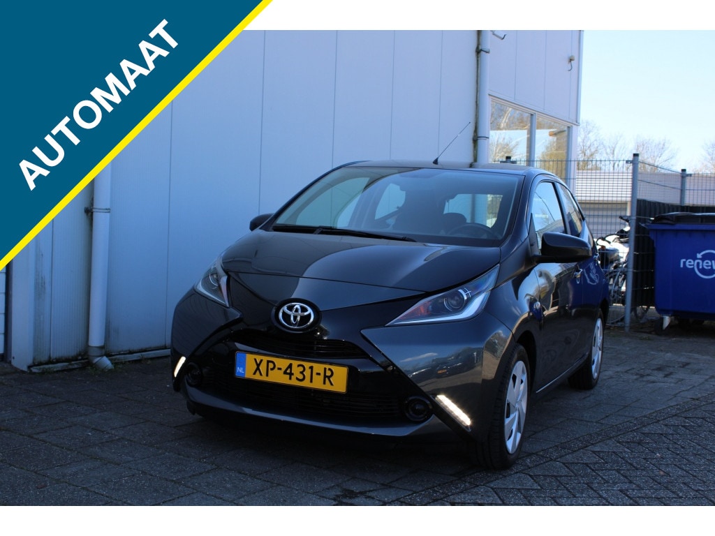 Toyota Aygo 1.0 VVT-i x-play Automaat