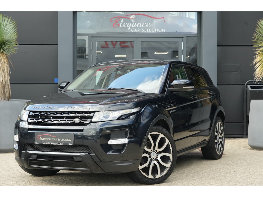 Land Rover Range Rover Evoque 2.0 Si 4WD Prestige | 241pk | Panoramdak | Meridian | Leder | 20'' | and Rover Range Rover Evoque 2.0 Si 4WD Prestige 241 PK met 2.0 viercilinder benzinemotor en 9-traps automatische transmissie, voorzien van een groot panoramadak, luxe lederen bekleding, prem