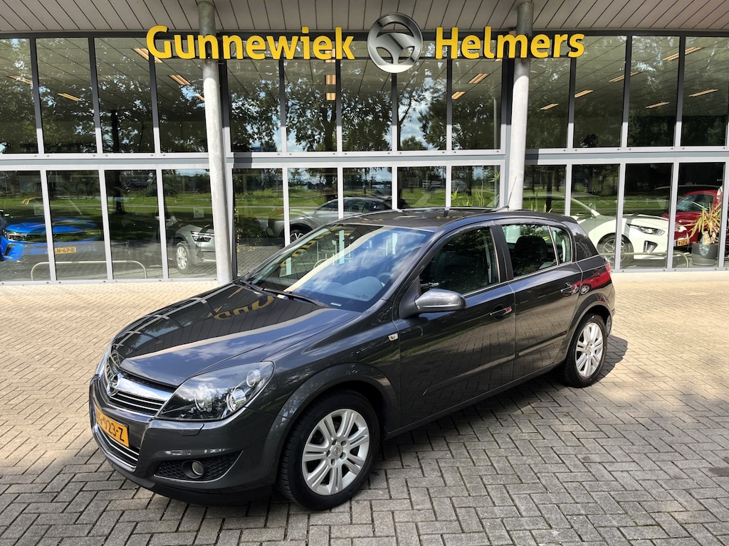 Opel Astra 1.6 Cosmo | AIRCO | BLUETOOTH | CRUISE CONTROL | ISOFIX | LAGE KM-STAND