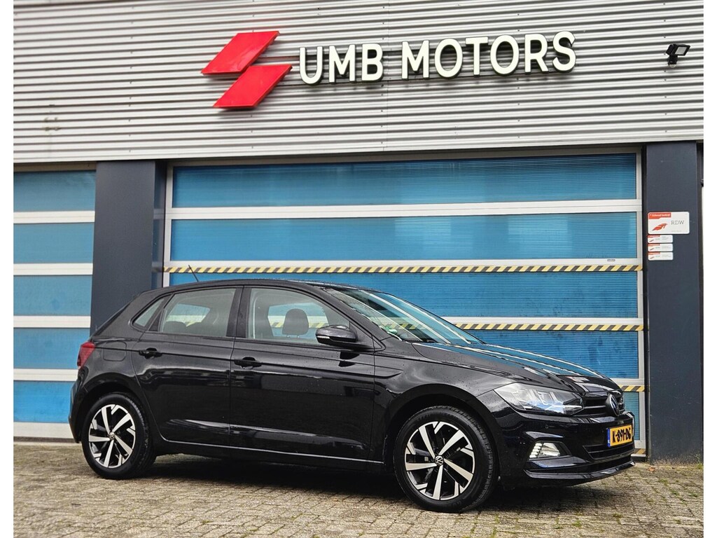 Volkswagen Polo 1.0 TSI Comfortline Business Carplay PDC