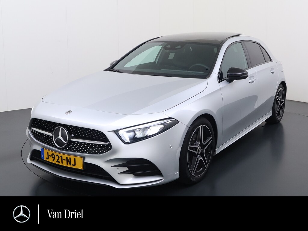 Mercedes-Benz A-klasse A 180 AMG line | Night Pano Sfeer