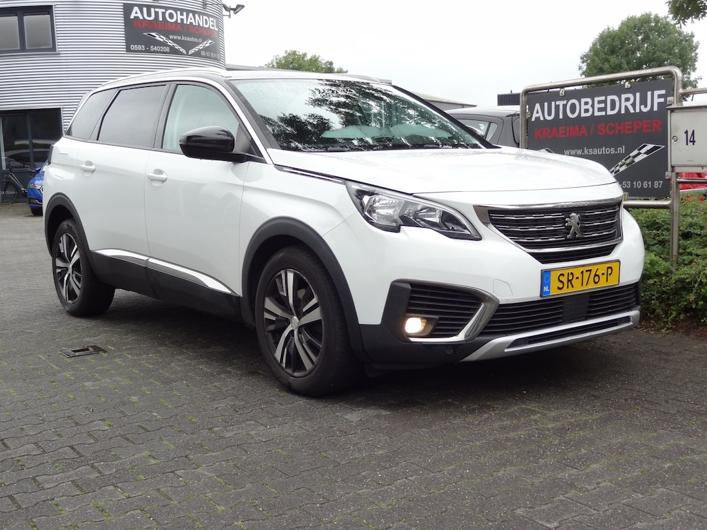 Peugeot 5008 1.2 Allure 7-Pers. Autom.