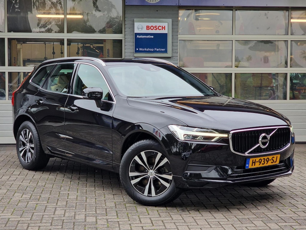 Volvo XC60 2.0 B5 251PK Inscription|Trekhaak|ACC|Clima|Carplay|Camera