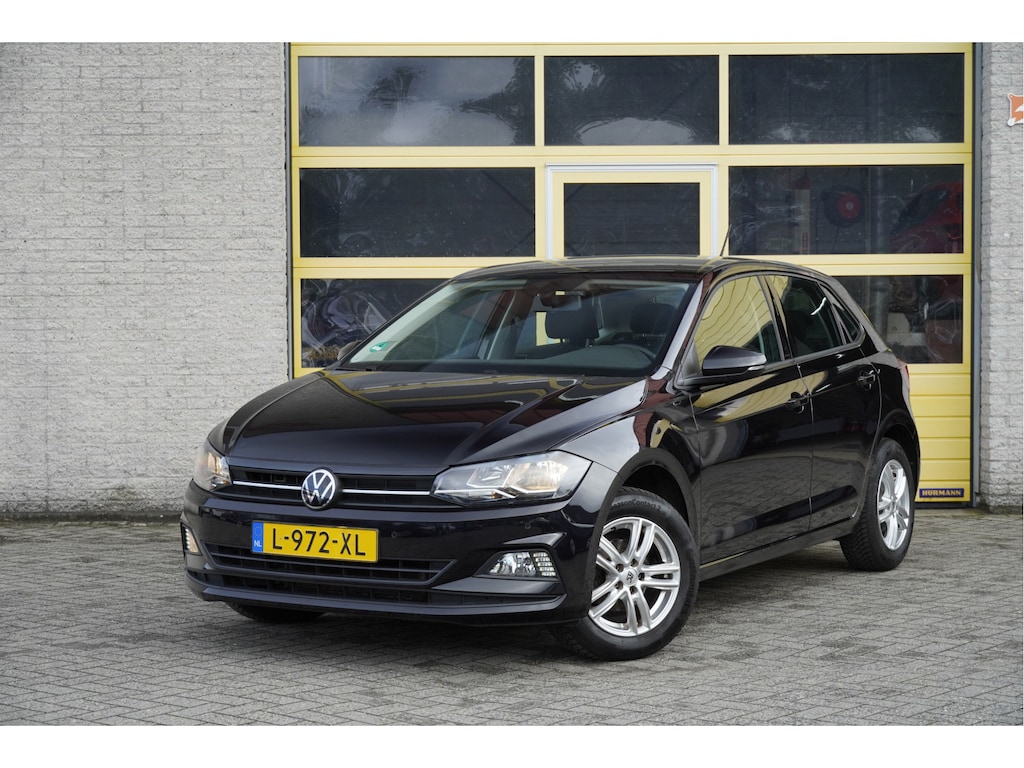 Volkswagen Polo 1.0 TSI Comfortline Business Executive BJ2021 Lmv 15" | Led | Pdc | Achteruitrijcamera | App-Connect | Navi | Climate control | Cruise control | Getint glas