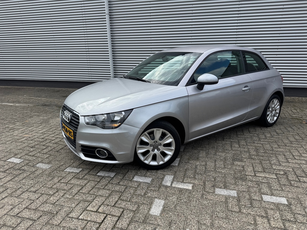 Audi A1 1.2 TFSI Ambition Pro Line,Airco ,LM velgen,Bluetooth,