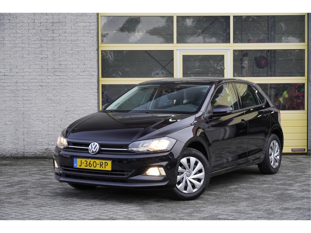 Volkswagen Polo 1.0 TSI 5drs Comfortline Business BJ2020 Led | Pdc | Trekhaak | App-Connect | Navi | Virtual cockpit | Climate control | Cruise control | Getint glas