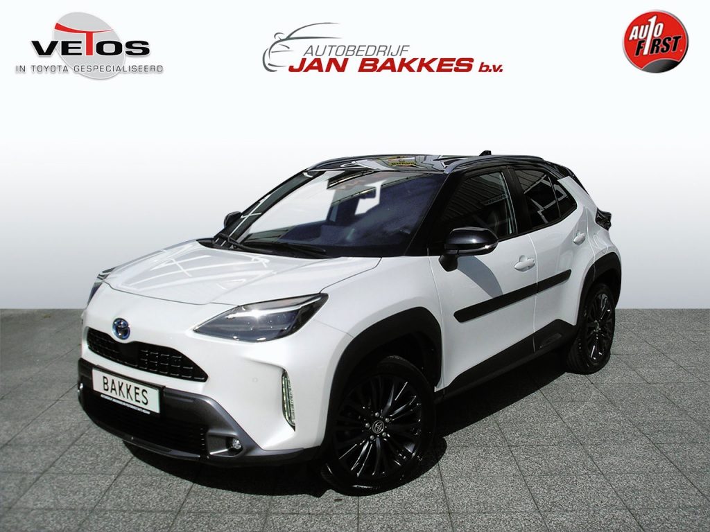 Toyota Yaris Cross Hybrid Adventure + trekhaak