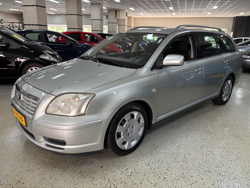 Toyota Avensis SW 1.8 VVTI Navigatie AIRCO / USB / NAP