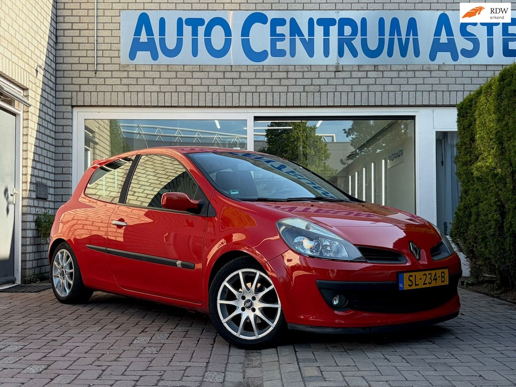 Renault Clio 1.6-16V Dynamique Comfort