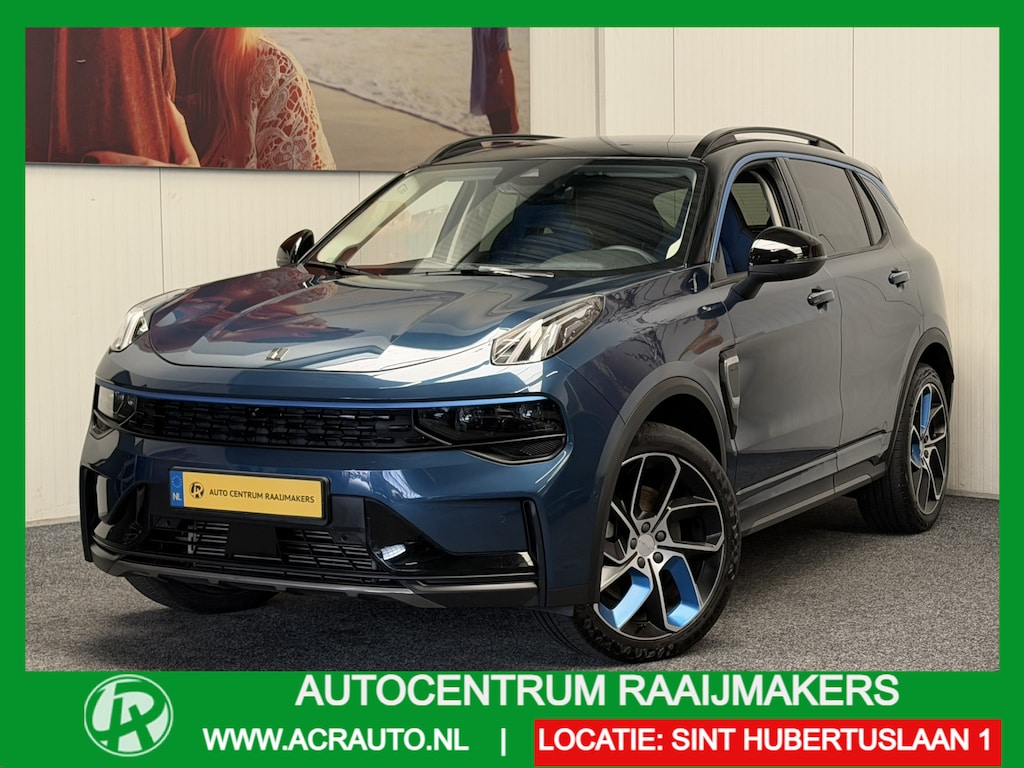 Lynk & Co 01 1.5 6.6KW PANORAMADAK 360 CAMERA ADAPTIVE CRUISE CONTROL SCHUIF/KANTELDAK APPLE CARPLAY/ANDROID RIJSTROOKSENSOREN ZEER MOOI !!