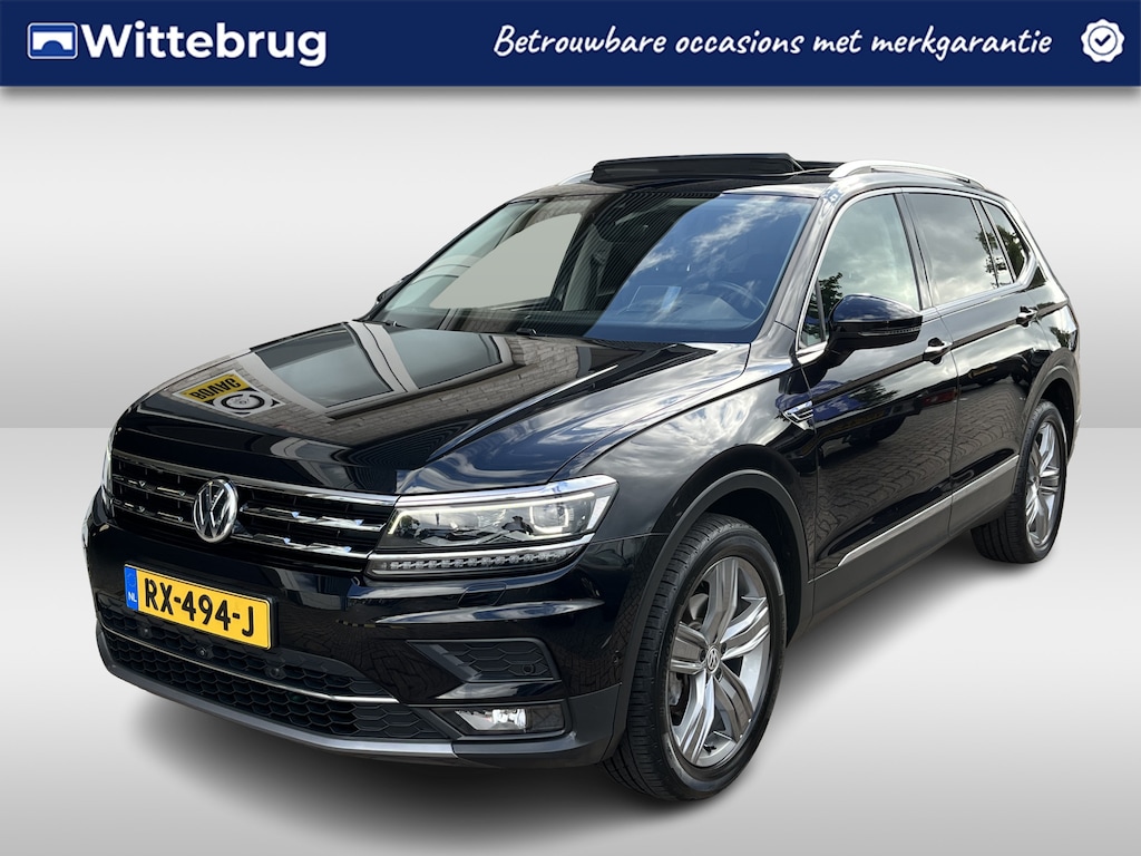 Volkswagen Tiguan Allspace 1.4 TSI Highline 7p. / AUTOMAAT/ PANO/ 7-PERSOONS/ TREKHAAK/ 360 CAMERA/ LEDER/ MEMORY SEATS/ HEAD-UP/ DODE HOEK/ LED PLUS/ KEYLESS/ DIGITAL DASHBOARD/ STOELVERWARM./ KEYLESS/ ADAPT. CRUISE/ APP CONNECT/ NAVI/ CL