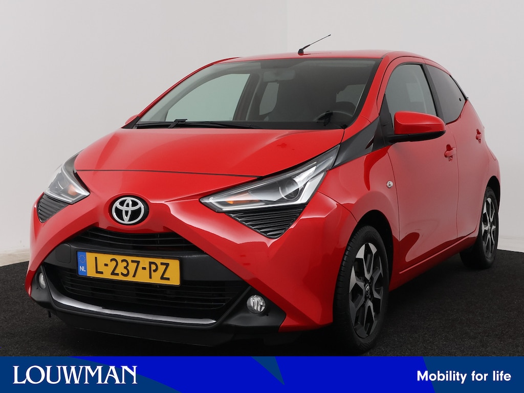 Toyota Aygo 1.0 VVT-i x-joy | Climate Control | Apple Carplay/Android Auto | LM Velgen |