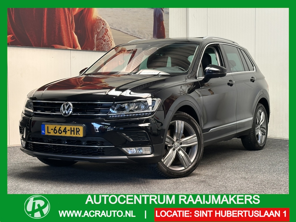 Volkswagen Tiguan 2.0 TSI 4MOTION HIGHLINE AUTOMAAT PANORAMADAK TREKHAAK NAVIGATIE ADAPTIVE CRUISE CONTROL SCHUIF/KANTELDAK APPLE CARPLAY/ANDROID RIJSTROOKSENSOREN 360 CAMERA  ZEER MOOI !!